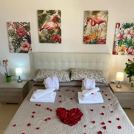 Royale Bed & Breakfast *
