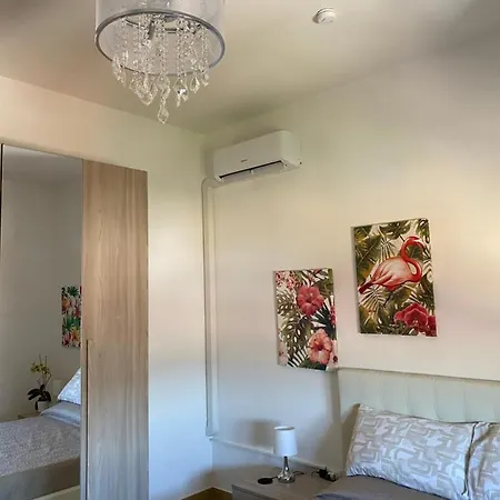 Bed & Breakfast Royale 4*